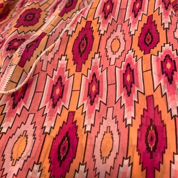 NWT Girls LuLaRoe Bianka. Kids 1. Fits 5/6. - Picture 3 of 5